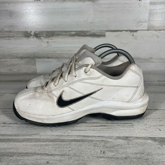 Nike Youth Golf Shoes 311621-101 Lace Up Black White Size 6 - Picture 2 of 9